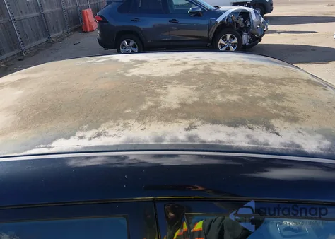 2010 Toyota Corolla S z USA, uszkodzony, nr VIN 2T1BU4EE4AC514482